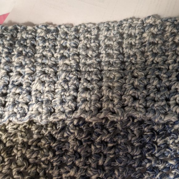 Ginormous Scarf Extra Long 180x5 Chunky Wrap Muffler Handmade Crochet Knit NWT - Picture 8 of 12